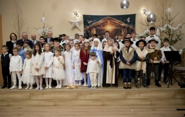 Spotkanie opłatkowe Szkoły Podstawowej w Falej&oacute;wce 16