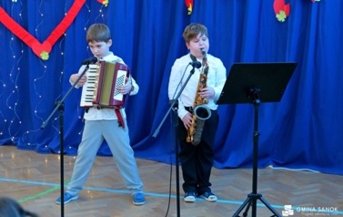 &bdquo;Spotkanie pokoleń&rdquo; z okazji Dnia Babci i Dziadka w Szkole Podstawowej w Dobrej 43