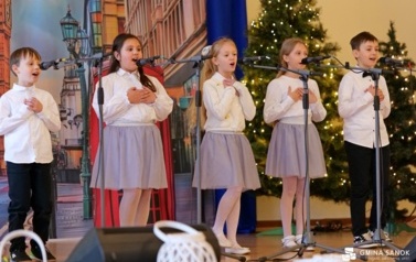 IX konkurs angielskich kolęd i piosenek świątecznych w Kostarowcach 61