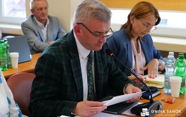 Wotum zaufania i absolutorium dla W&oacute;jta Gminy Sanok za wykonanie budżetu w 2025 roku! 10