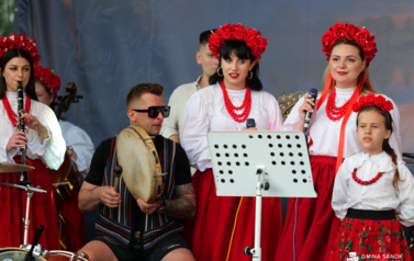 Tłumy mieszkańc&oacute;w i gości podczas Nocy Świętojańskiej w Tyrawie Solnej! 34