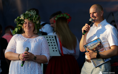 Tłumy mieszkańc&oacute;w i gości podczas Nocy Świętojańskiej w Tyrawie Solnej! 41