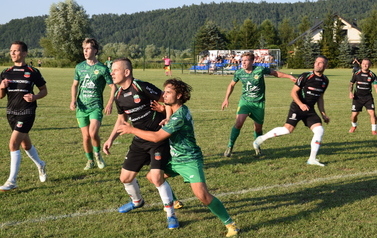 LKS &bdquo;G&oacute;rnik&rdquo; Strachocina zwycięzcą Pucharu W&oacute;jta Gminy Sanok 2026! 14