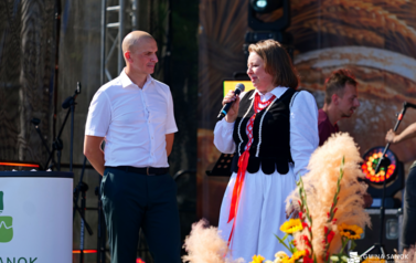 Doroczne święto plon&oacute;w, tradycji i wsp&oacute;lnej zabawy. Powiatowo-Gminne Dożynki w Czerteżu już za nami 97