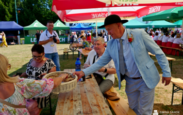 Doroczne święto plon&oacute;w, tradycji i wsp&oacute;lnej zabawy. Powiatowo-Gminne Dożynki w Czerteżu już za nami 102