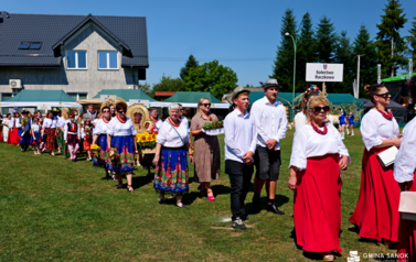 Doroczne święto plon&oacute;w, tradycji i wsp&oacute;lnej zabawy. Powiatowo-Gminne Dożynki w Czerteżu już za nami 158