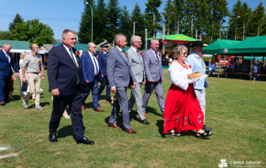 Doroczne święto plon&oacute;w, tradycji i wsp&oacute;lnej zabawy. Powiatowo-Gminne Dożynki w Czerteżu już za nami 195