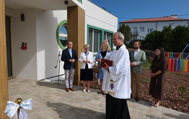 Uroczyste otwarcie Publicznego Żłobka &bdquo;Motylek&rdquo; w Czerteżu 11
