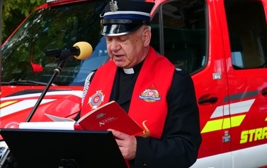 120 lat Ochotniczej Straży Pożarnej w Pakosz&oacute;wce. Pokolenia strażak&oacute;w ochotnik&oacute;w w służbie lokalnej społeczności 38