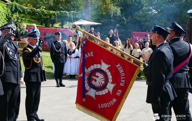 120 lat Ochotniczej Straży Pożarnej w Pakosz&oacute;wce. Pokolenia strażak&oacute;w ochotnik&oacute;w w służbie lokalnej społeczności 66
