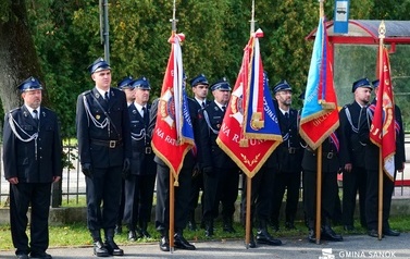 120 lat Ochotniczej Straży Pożarnej w Pakosz&oacute;wce. Pokolenia strażak&oacute;w ochotnik&oacute;w w służbie lokalnej społeczności 91