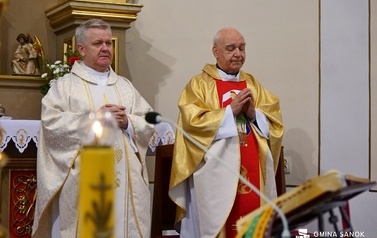 120 lat Ochotniczej Straży Pożarnej w Pakosz&oacute;wce. Pokolenia strażak&oacute;w ochotnik&oacute;w w służbie lokalnej społeczności 122