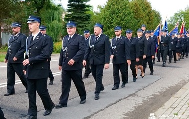 120 lat Ochotniczej Straży Pożarnej w Pakosz&oacute;wce. Pokolenia strażak&oacute;w ochotnik&oacute;w w służbie lokalnej społeczności 146