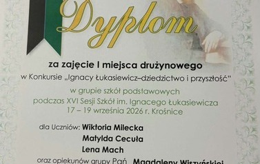 XVI Sesja Szk&oacute;ł im. Ignacego Łukasiewicza w Krośnicach - I miejsce dla uczni&oacute;w Szkoły Podstawowej w Strachocinie! 6