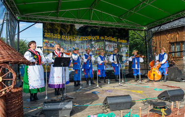 Przeżyjmy to jeszcze raz...XI Zjazd Kapel Ludowych w Dolinie Sanu 87