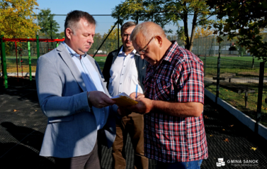 Nowy plac zabaw przy Szkole Podstawowej w Prusieku już gotowy! 19