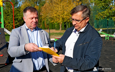 Nowy plac zabaw przy Szkole Podstawowej w Prusieku już gotowy! 20