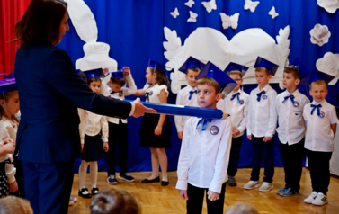 Szkoła Podstawowa w Kostarowcach - pasowanie na ucznia 22.10 (22)