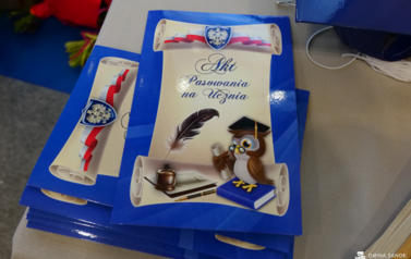 Szkoła Podstawowa w Prusieku - pasowanie na ucznia 14.10 (1)