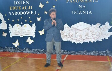 fot. Szkoła Podstawowa w Strachocinie - pasowanie na ucznia 14.10 (11)