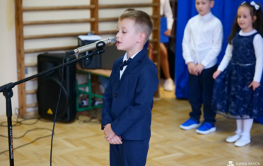 Szkoła Podstawowa w Srogowie G&oacute;rnym - pasowanie na ucznia 13.10 (4)