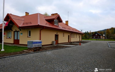 Zmiana otoczenia wok&oacute;ł WDK w Tyrawie Solnej! Trwają prace przy utwardzaniu placu postojowego 6