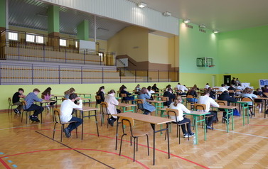 Konkurs "Wiedzy o Sejmie Rzeczypospolitej Polskiej" w Gminie Sanok - znamy laureat&oacute;w! 19