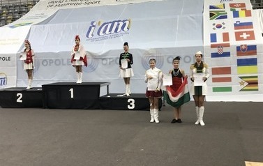 Mistrzostwa Świata Mażoretek Opole 2022 z udziałem zawodniczki z grupy IMPULS Pakosz&oacute;wka! 3