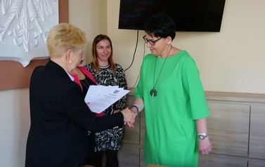Nagrody W&oacute;jta Gminy Sanok z okazji Dnia Edukacji Narodowej wręczone! 6