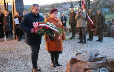W Strachocinie odbyły się powiatowo-gminne obchody Narodowego Święta Niepodległości 10