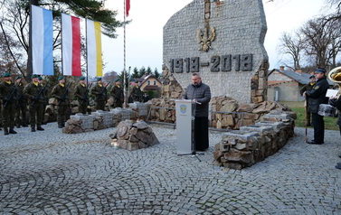 W Strachocinie odbyły się powiatowo-gminne obchody Narodowego Święta Niepodległości 51