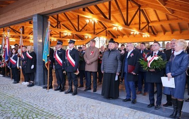 W Strachocinie odbyły się powiatowo-gminne obchody Narodowego Święta Niepodległości 68