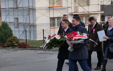 W Strachocinie odbyły się powiatowo-gminne obchody Narodowego Święta Niepodległości 79