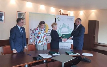 Umowa na realizację projektu pn. "Stw&oacute;rzmy klimat na dobry klimat" już podpisana! 5