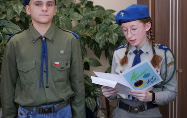 Betlejemskie Światło Pokoju zn&oacute;w zawitało do Urzędu Gminy Sanok! 5