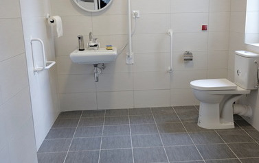 Ośrodek Zdrowia w Pisarowcach 1
