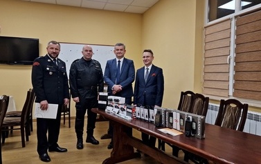 Jednostka OSP Niebieszczany wyposażona w nowy sprzęt poszukiwawczy 7