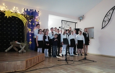 Jasełka 2023 SP w Załużu (4)