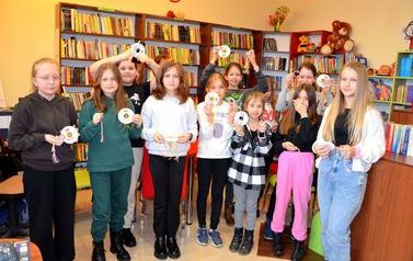 Ferie 2023 biblioteka gminna w NIEBIESZCZANACH (11)