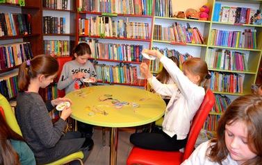 Ferie 2023 biblioteka gminna w NIEBIESZCZANACH (2)