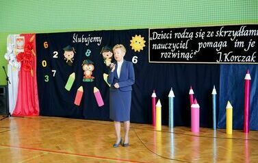 Szkoła Podstawowa w Niebieszczanach uczciła 250. rocznicę Komisji Edukacji Narodowej  18