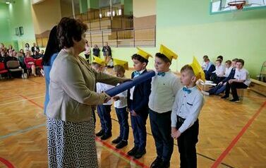 Szkoła Podstawowa w Niebieszczanach uczciła 250. rocznicę Komisji Edukacji Narodowej  27