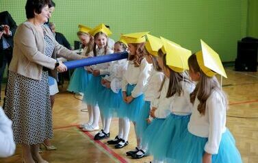 Szkoła Podstawowa w Niebieszczanach uczciła 250. rocznicę Komisji Edukacji Narodowej  35