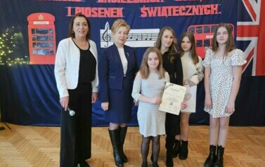 IX konkurs angielskich kolęd i piosenek świątecznych w Kostarowcach 25