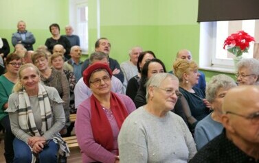 Dzień Babci i Dziadka w Szkole Podstawowej w Falej&oacute;wce 24