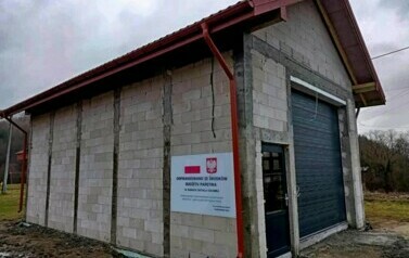 Nowy garaż dla Ochotniczej Straży Pożarnej w Tyrawie Solnej 2