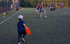 Turniej piłkarski "Aktywne wakacje" na orliku w Trepczy zakończony 10