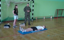 &bdquo;EDUKACJA Z WOJSKIEM&rdquo; w Szkole Podstawowej w Niebieszczanach 7