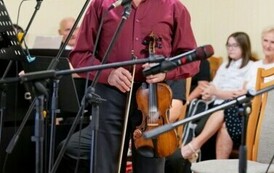 Spektakl "Podr&oacute;ż w czasie" pełen wzruszeń i wspomnień 10