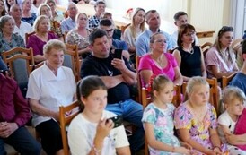 Spektakl "Podr&oacute;ż w czasie" pełen wzruszeń i wspomnień 43